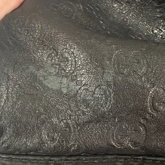 Gucci Hobo Bag in Black with Gold - Picture 7 of 9